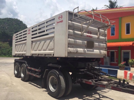 22 ล้อ 380 แรง แม่-ลูกดั้มปี 2554 รถวิ่งทางเรียบไม่เคยบรรทุกดิน รถสวยไม่เคยชนไมล์ 250000 กว่าๆกิโล