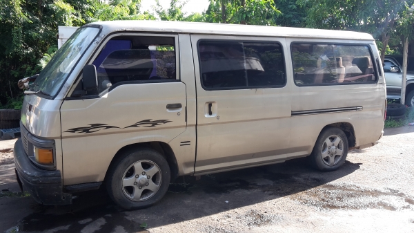 ขายรถตู้นิสสันเครื่องยนต์ดีเซลTD27 ยังไม่ลงเล่ม ทั้งเบียนขาด1ปี รถไม่ผุครับเอกสารพร้อมโอน ขาย 45000 บาท ขายรถตู้นิสสันเครื่องยนต์ดีเซลTD27 ยังไม่ลงเล่ม ทั้งเบียนขาด1ปี รถไม่ผุครับเอกสารพร้อมโอน ขาย 45000 บาท