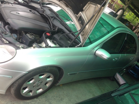 ขายครับรถเบนซ์C220 เครื่องดีเซล(ฝากขาย) รถปี05 สภาพสวยมากครับ ซื้อไปไม่ต้องทำอะไร เติมน้ำมันขับไปได้เลย ขาย 790000 บาท