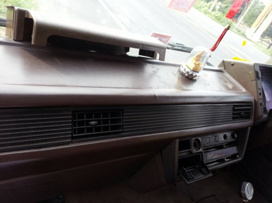 ขายFUSO FN215K เพลาเดียว ไม่ดั้ม เครื่องISUZU ROCK 175แรงม้า