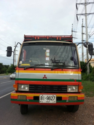 ขายFUSO FN215K เพลาเดียว ไม่ดั้ม เครื่องISUZU ROCK 175แรงม้า