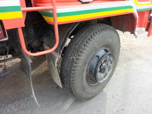 ขายFUSO FN215K เพลาเดียว ไม่ดั้ม เครื่องISUZU ROCK 175แรงม้า