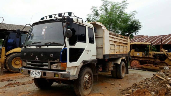 รถ6ลัอใหญ่มิตซู 160แรงม้า ติดต่อ 080-1405528