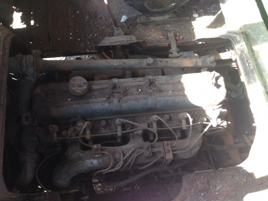 ขายรถบัสไม่มีทะเบียนเครื่องฮีโน่ DM100 แซสซีดีเอาไปทำเทเลอร์บรรทุกรถเกี่ยวหรือแมคโคร ตู้นอนตามไซส์งานหรือตู้ขายของแหร่มเลยครับ ขาย 65000 บาทไทย