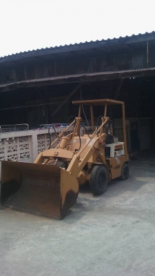 ขายรถตักเล็ก KOMATSU SG10 ราคากันเองสนใจโทร089-3818694ดวงนภาจ้า ขายรถตักเล็ก KOMATSU SG10 ราคากันเองสนใจโทร089-3818694ดวงนภาจ้า