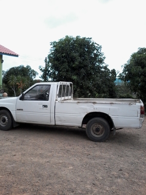 ขายรถเดิม เล่มทเบียนพร้อมโอนครับ รถไม่มีฝุ ปรับราคาลงอีกใครสนใจมาเอาไปเลยครับ