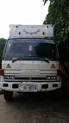 ขายด่วน รถ 6 ล้อ