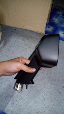 กระจกแก้ม retro คู่ละ 450 บาท