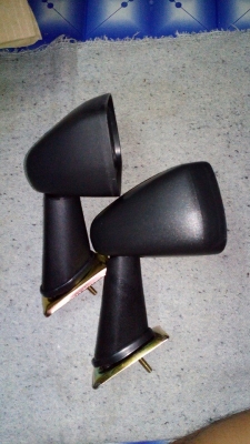 กระจกแก้ม retro คู่ละ 450 บาท โทร 099-8708-883 ช้าง กระจกแก้ม retro คู่ละ 450 บาท โทร 099-8708-883 ช้าง