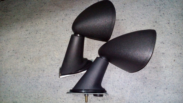 กระจกแก้ม retro คู่ละ 450 บาท โทร 099-8708-883 ช้าง