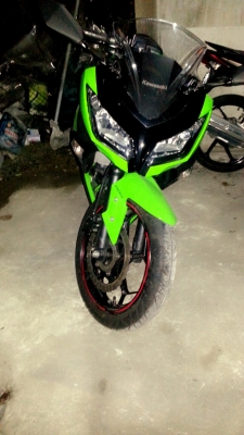 ขายดาวน์ kawasaki ninja 300 ปี 2014 สีเขียว