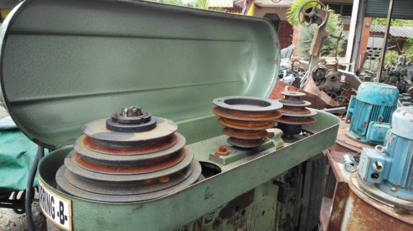 Sale>>สว่านตัวใหญ่งานไต้หวัน แกน 1 นิ้ว 3 วิน สภาพสวย พร้อมใช้ครับ 089-2499-123(line)