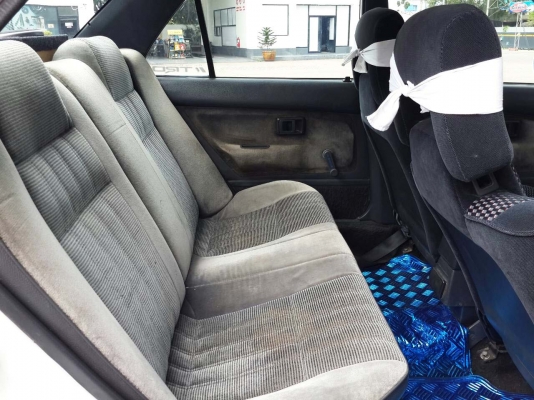 Toyota corolla 1.6 อัศวินม้าขาว แต่งสวยๆ ราคาเบาๆ