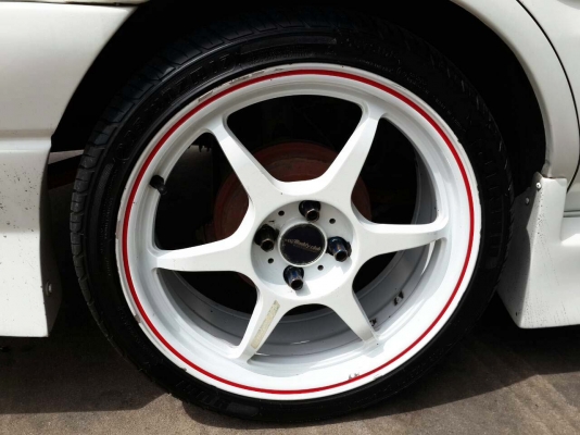 Toyota corolla 1.6 อัศวินม้าขาว แต่งสวยๆ ราคาเบาๆ