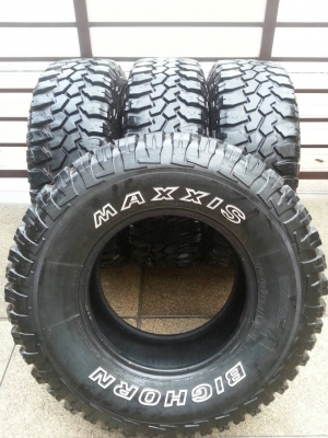 ยาง Mud Maxxis 31 10.5 R15 สิ้นปี13 ดอกเยอะ เนื้อนิ่มๆ ใช้อีก2-3ปีสบายๆ