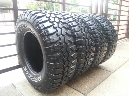 ยาง Mud Maxxis 31 10.5 R15 สิ้นปี13 ดอกเยอะ เนื้อนิ่มๆ ใช้อีก2-3ปีสบายๆ ยาง Mud Maxxis 31 10.5 R15 สิ้นปี13 ดอกเยอะ เนื้อนิ่มๆ ใช้อีก2-3ปีสบายๆ