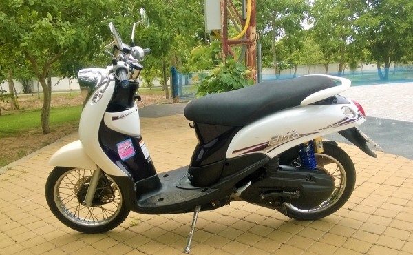 ขายYamaha Fino ตัวใหม่ เกร์ไมลแยก ปี56 รถออกมาได้ 2 ปีกว่าๆ