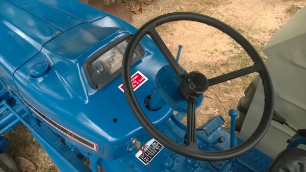 ขายรถไถฟอร์ด 6610 เสื้อลายพร้อมผานดันหน้าสักคันคับ หาอยู่ไม่ผิดหวังแน่นอนครับ ขายรถไถฟอร์ด 6610 เสื้อลายพร้อมผานดันหน้าสักคันคับ หาอยู่ไม่ผิดหวังแน่นอนครับ