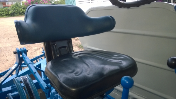 ขายรถไถฟอร์ด 6610 เสื้อลายพร้อมผานดันหน้าสักคันคับ หาอยู่ไม่ผิดหวังแน่นอนครับ ขายรถไถฟอร์ด 6610 เสื้อลายพร้อมผานดันหน้าสักคันคับ หาอยู่ไม่ผิดหวังแน่นอนครับ