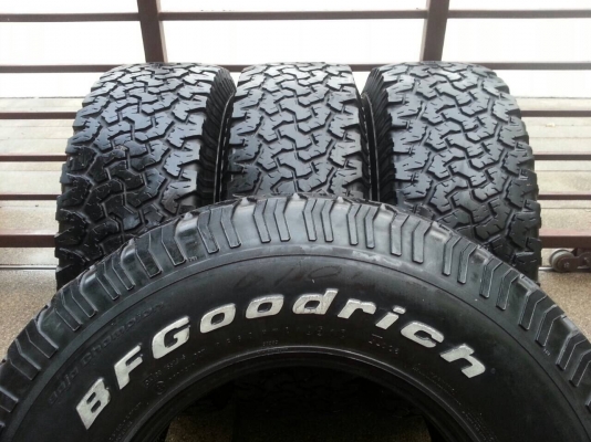 ยาง All BF Goodrich 31 10.5 R15 สิ้นปี11 ดอกดี เนื้อนิ่มๆ ใช้ได้อีกหลายปี