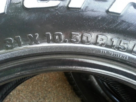 ยาง All BF Goodrich 31 10.5 R15 สิ้นปี11 ดอกดี เนื้อนิ่มๆ ใช้ได้อีกหลายปี