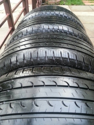 ยาง Goodyear 265 65 17 กลางปี14 ดอกเยอะ เนื้อนิ่มๆ ใช้กันยาว ราคาไม่แพง