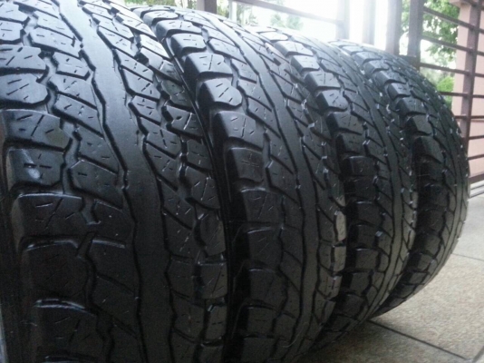 ยาง All Dunlop 30 9.5 R15 ดอกดี เนื้อยังนิ่ม พร้อมใช้งาน ราคาไม่แพง