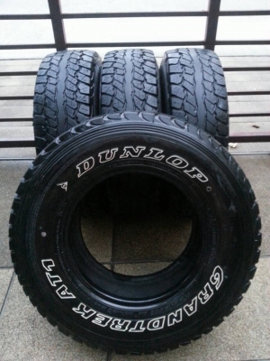 ยาง All Dunlop 30 9.5 R15 ดอกดี เนื้อยังนิ่ม พร้อมใช้งาน ราคาไม่แพง