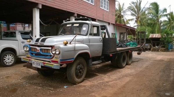 ขายเทนเลอร์ 10 ล้อหัวยาว เพลาเดียว หางพับไฮดรอริคต่อใหม่ทั้งหมด คัสซีสวยจัดตลอดเส้น เครื่องเดิม DA120 ทะเบียนพร้อมโอนครับ