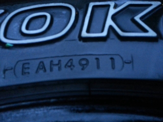 ยาง All Yokohama 265 70 16 กลางปี11 ดอกเยอะ 2เส้น