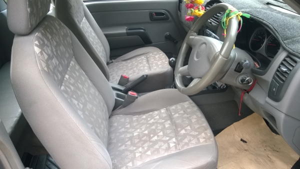 ขาย ISUZU D-MAX 2.5 คอมมอนเรล สวยๆสักคันคับ(ภาพถ่ายตอนล้างแค่ภายนอกคับ)