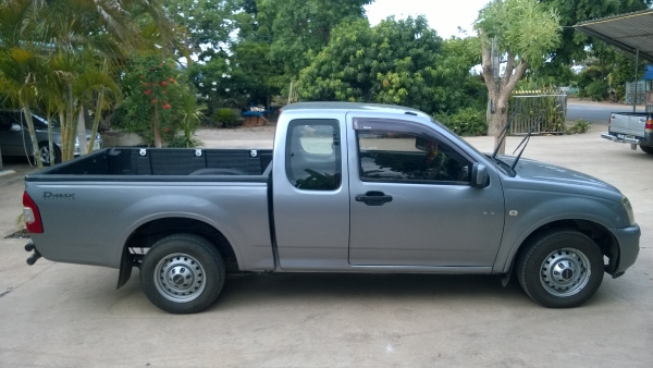 ขาย ISUZU D-MAX 2.5 คอมมอนเรล สวยๆสักคันคับ(ภาพถ่ายตอนล้างแค่ภายนอกคับ)