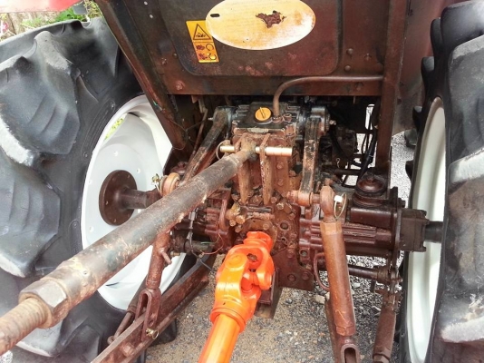 ยันร์ม่า EF312T EX 4 WD 2 เพลา พร้อมตัดหญ้าใหม่ 1.10 เมตร