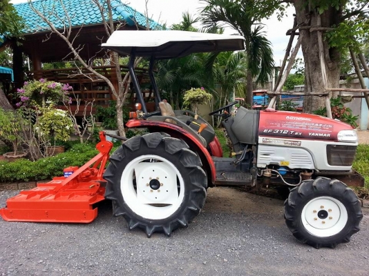 ยันร์ม่า EF312T EX 4 WD 2 เพลา พร้อมตัดหญ้าใหม่ 1.10 เมตร