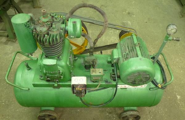 ขายปั๊มลม FUJI 2สูบ 5แรง