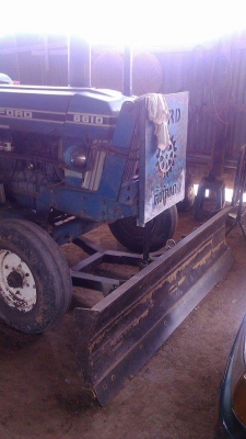 **420,000 บ.ต่อรอง/// รถไถ FORD 6610 เสื้อลาย **ขาย FORD 6610 รถไถ1เพลา สภาพสวยๆ เดิมๆ FORD 6610 เสื้อลาย จดทะเบียน ปี37 เครื่องเดิม เกียร์เดิม ปั้มเดิม ท้ายเดิม เครื่องแน่น แรงดี เกียร์ดีไม่มีหลุดครับ ปั้มดี แรงดี ทำงานดี เร็ว แรง คล่องตัว ช่วงล่างดี แน่