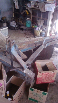 **420,000 บ.ต่อรอง/// รถไถ FORD 6610 เสื้อลาย **ขาย FORD 6610 รถไถ1เพลา สภาพสวยๆ เดิมๆ FORD 6610 เสื้อลาย จดทะเบียน ปี37 เครื่องเดิม เกียร์เดิม ปั้มเดิม ท้ายเดิม เครื่องแน่น แรงดี เกียร์ดีไม่มีหลุดครับ ปั้มดี แรงดี ทำงานดี เร็ว แรง คล่องตัว ช่วงล่างดี แน่