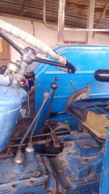 **420,000 บ.ต่อรอง/// รถไถ FORD 6610 เสื้อลาย **ขาย FORD 6610 รถไถ1เพลา สภาพสวยๆ เดิมๆ FORD 6610 เสื้อลาย จดทะเบียน ปี37 เครื่องเดิม เกียร์เดิม ปั้มเดิม ท้ายเดิม เครื่องแน่น แรงดี เกียร์ดีไม่มีหลุดครับ ปั้มดี แรงดี ทำงานดี เร็ว แรง คล่องตัว ช่วงล่างดี แน่