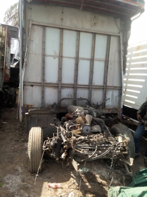 ขายด่วนรถ6ล้อFC3Jเครือง175แรงยาว6.5เมตรชนมาเจ็บสีหัวแล้ว