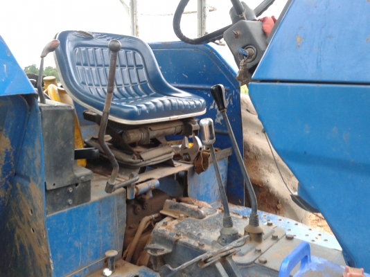 ขาย6640 สองเพลา อุปกรณ์ดันหน้า หางสาม หางเจ็ด เครื่องปลูกอ้อย รถบ้านพร้อมใช้สุดๆ