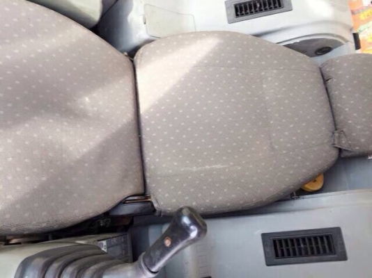 KOBELCO MARK 6 - 60 SR รถสวยสภาพเก่านอกพร้อมทำงานได้เลยครับ เครื่องยนต์แรงดีทำงานได้เร็วใช้งานคล่องตัว ไฟฟ้าหน้าจออยู่ครบใช้งาน 8,000 ชม. ภายในห้องเก๋ง แอร์เย็น ภายนอกบอดี้สวยเดิมๆ ช่วงล่างแน่น พร้อมใช้งานได้เลย เอกสารใบอินวอย ราคาต่อรองได้ครับ