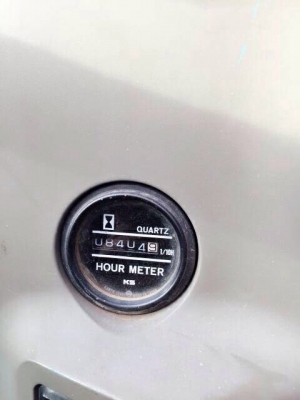 KOBELCO MARK 6 - 60 SR รถสวยสภาพเก่านอกพร้อมทำงานได้เลยครับ เครื่องยนต์แรงดีทำงานได้เร็วใช้งานคล่องตัว ไฟฟ้าหน้าจออยู่ครบใช้งาน 8,000 ชม. ภายในห้องเก๋ง แอร์เย็น ภายนอกบอดี้สวยเดิมๆ ช่วงล่างแน่น พร้อมใช้งานได้เลย เอกสารใบอินวอย ราคาต่อรองได้ครับ