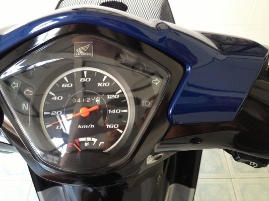 Wave110i ตัวTOP ล้อแม็ก โฉมล่าสุด ลายใหม่ วิ่ง4000 ปี57 (ของแถม 4 รายการ)