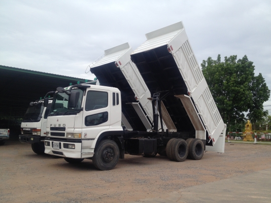 ขายๆๆๆๆ เลือกได้เลย 260 หรือ 380 แรงม้า ดั้มพ์ยาว 6 เมตร สภาพสวยใหม่พร้อมใช้พร้อมทะเบียน