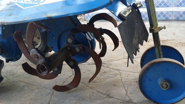 รถไถเดินตาม KAWAZAKI  รุ่น AR500  ขนาด 5 แรง  เครื่องยนต์เบนซิน  เก่าญี่ปุ่น  สภาพสวย