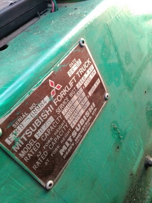 ฝากขายด่วนๆครับ รถยกมิตซู 2.5 ตัน เสาสูง 4.75 เมตร เครื่องดีเซล เกัยร์ออโต้ งาหนีบตรง