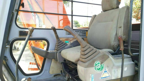 ขายแม็กโคHITACHI EX120-2เก่านอกยังไม่เคยใช้งานในเมีองไทย 6พันก่วาชั่วโมง ราคา880,000 090-772-3710 098-539-6074 ขายแม็กโคHITACHI EX120-2เก่านอกยังไม่เคยใช้งานในเมีองไทย 6พันก่วาชั่วโมง ราคา880,000 090-772-3710 098-539-6074