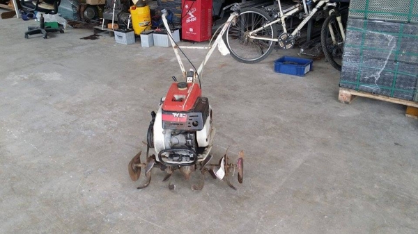 รถพรวนดินเดินตาม MITSUBISHI  รุ่น MM270  ขนาด 2.5 แรง เก่าญี่ปุ่น