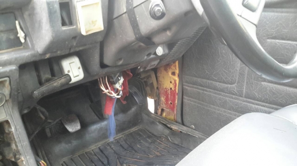 รถปิ๊คอัพฮีโร้ สภาพดี พร้อมเล่มทะเบียน