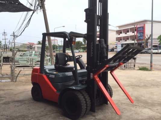 ขายฟอร์คลิฟต์ TOYOTA 02-8FD25 ดีเซล ,เกียร์ออโต  ,ฮิ้งฟอร์คงาเท , เสายกสูง 4 เมตร ,รถใช้งานมาน้อย 900 กว่าช.ม ( SPECS JAPAN ) สภาพพร้อมใช้งาน ++แท้จากญี่ปุ่น    นำเข้าจากญี่ปุ่น